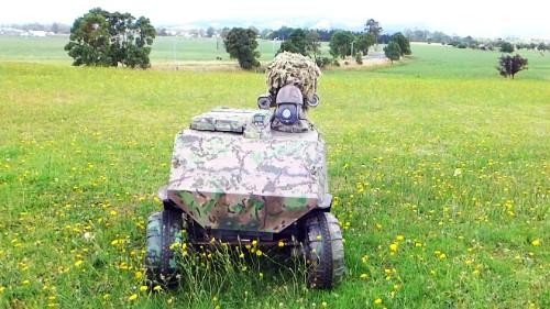 31-10-22_GUS_Robot_in_field_Federation_University_Australia_.jpg - Federation University researchers awarded for innovative anti-poaching robot